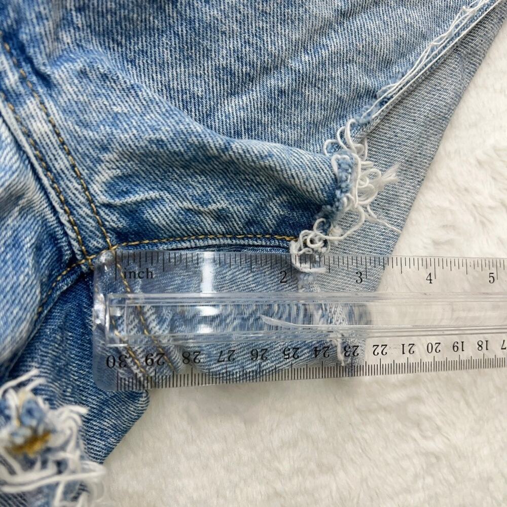 Levi's 501 Button Fly Cut Off‎ Women's Sz. 26 Denim Shorts Blue Light Wash - Picture 6 of 6